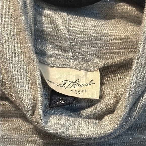 Universal Thread medium Gray Cowl Neck Sweater Fine-Knit - Picture 3 of 8